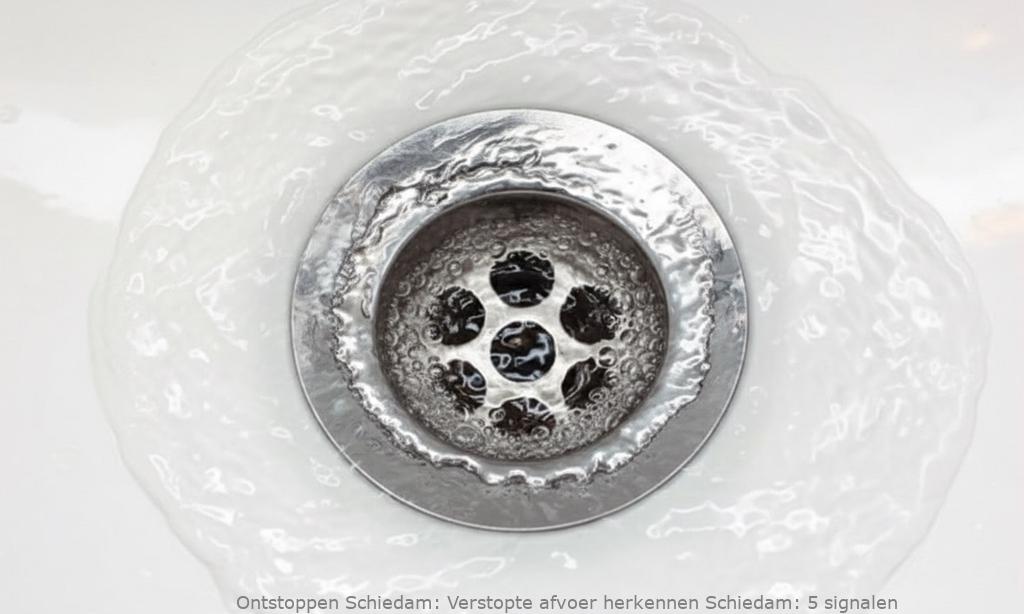 Verstopte afvoer herkennen Schiedam: 5 signalen