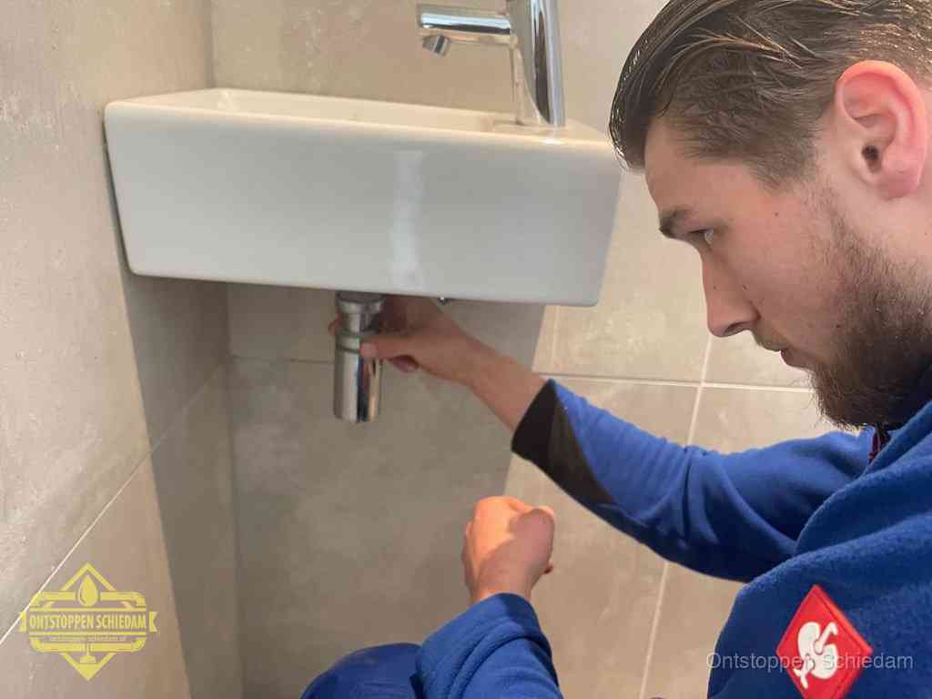 Wasbak Ontstoppen Schiedam